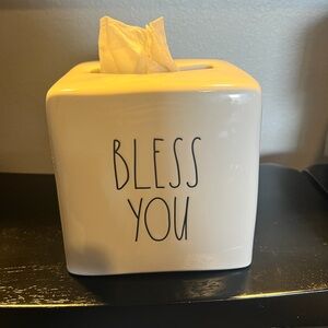 Rae Dunn Ceramic Tissue Holder